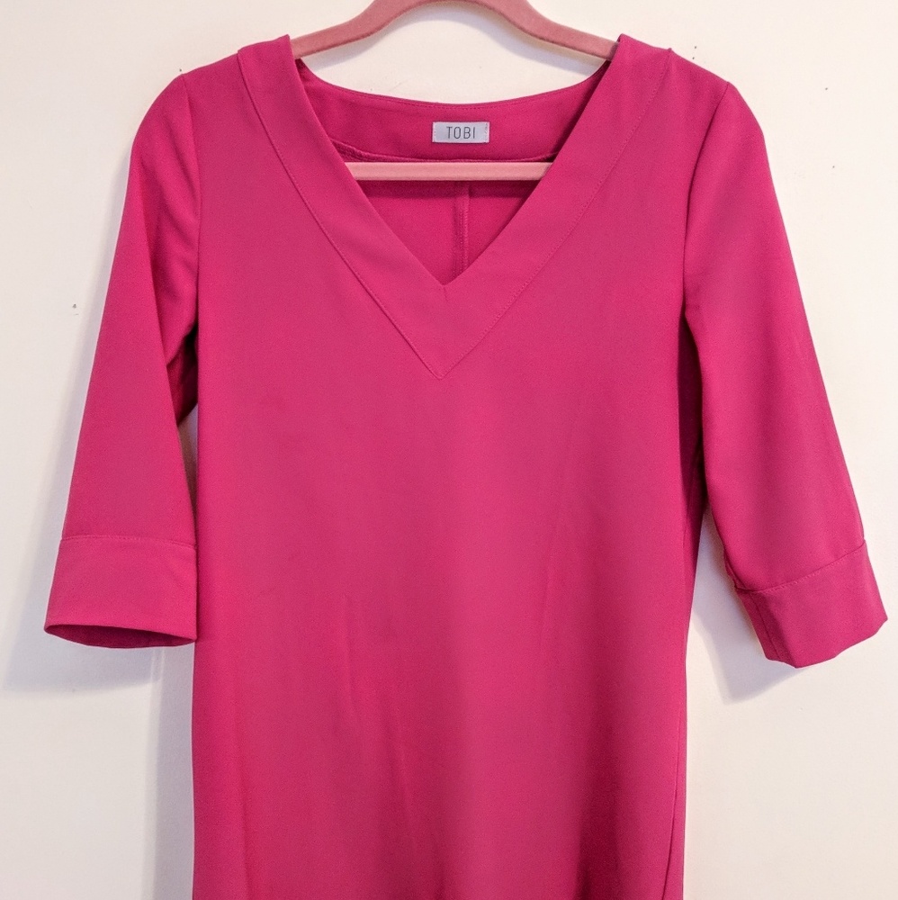 Tobi Shift Dress